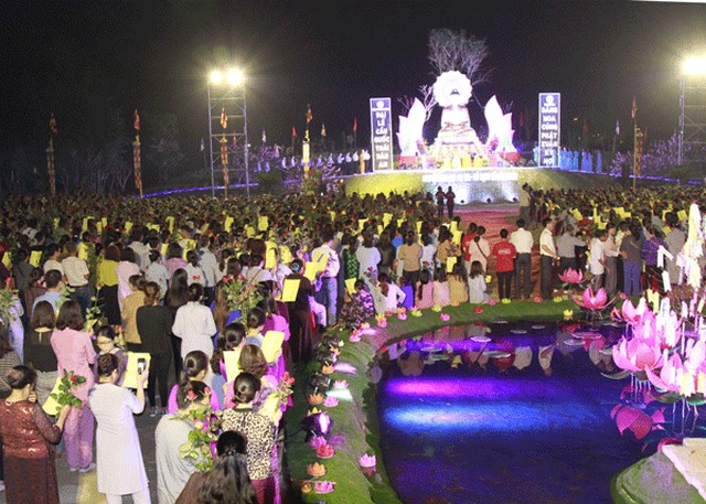 Nghệ An: Đại lễ Cầu Quốc Thái Dân An - Dâng Hoa Cúng Phật chùa Đức Hậu