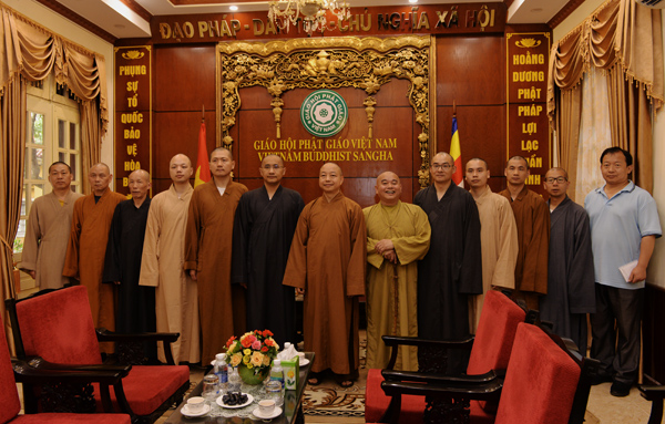 Hà Nội: Phái đoàn Phật giáo Tổ đình Thất Tháp thành phố Ninh Ba, tỉnh Chiết Giang - Trung Quốc viếng thăm Phật giáo Việt Nam