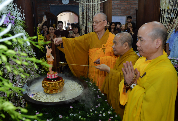 Hà Nội: BTS GHPGVN quận Hoàn Kiếm tổ chức Đại lễ Phật đản PL. 2563 – DL. 2019