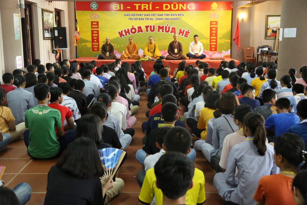 Điện Biên: Khai mạc khoá học mùa hè tại chùa Linh Quang với chủ đề: “Quay về bên nhau”