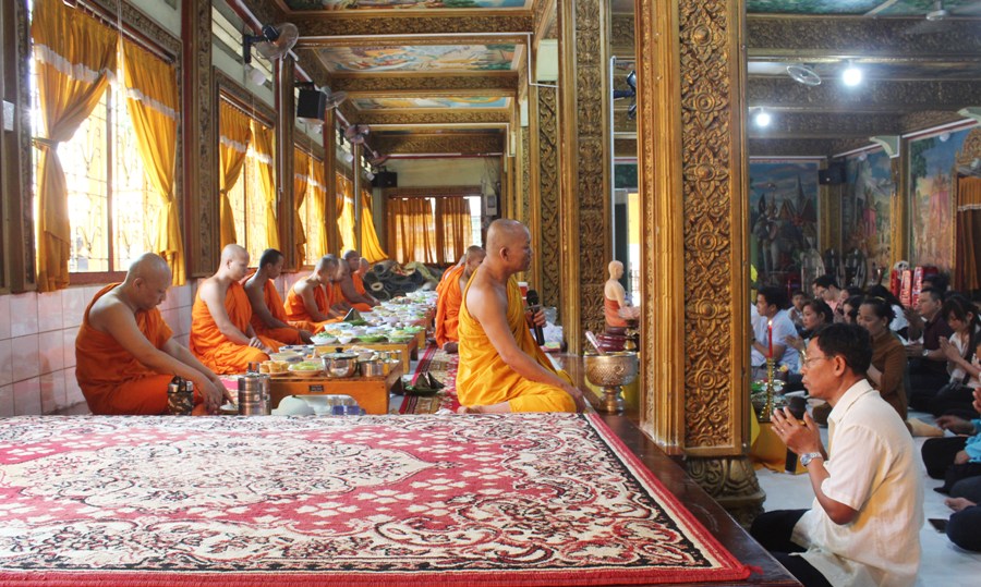 Chư Tăng an cư tại chùa Chantarangsay mãn hạ