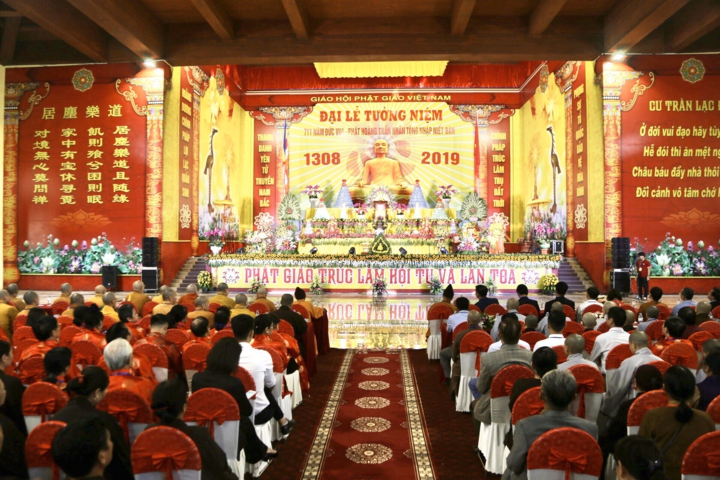 Quảng Ninh: Đại lễ tưởng niệm 711 năm Đức Vua – Phật Hoàng Tràn Nhân Tông nhập Niết Bàn
