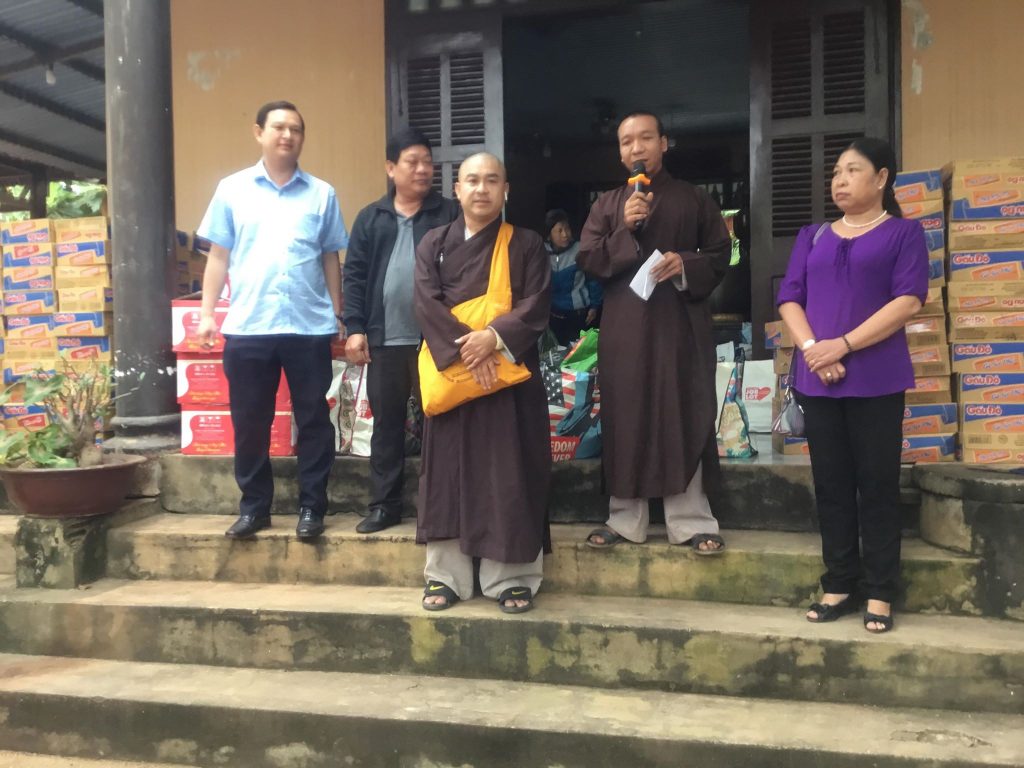 Bến Tre: Trao tặng 1.000 phần quà cho đồng bào huyện Ea Súp, tỉnh Đắk Lắk