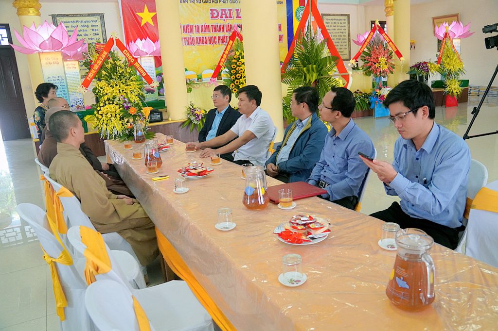 Quảng Bình: UBND và Ban Tôn giáo tỉnh đến thăm trước thềm đại lễ kỷ niệm 10 năm thành lập GHPGVN tỉnh