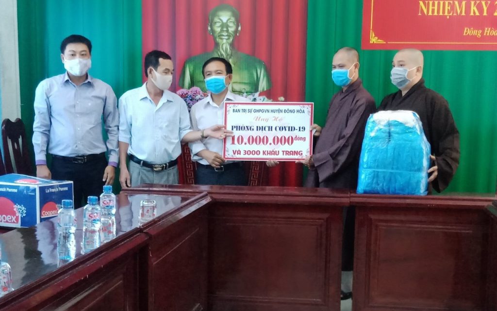 Phú Yên: Phật giáo huyện Đông Hòa ủng hộ hơn 40 triệu đồng cho công tác phòng, chống dịch Covid-19