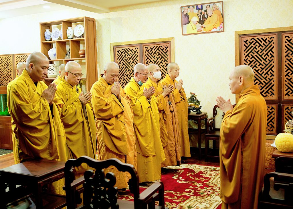 Bình Dương: Thường trực BTS Phật giáo tỉnh, Hệ phái Phật giáo Cổ truyền khánh tuế Hòa thượng Chủ tịch HĐTS