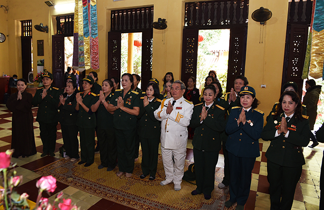 Hà Nội: Câu lạc bộ Cựu chiến binh chùa Quán Sứ kỷ niệm ngày thành lập QĐND Việt Nam