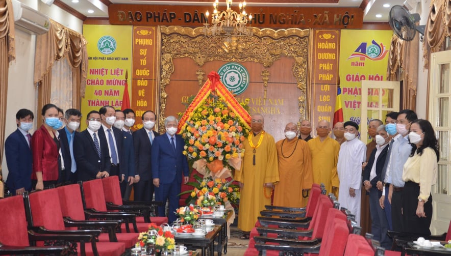 Hà Nội: Các Đoàn lãnh đạo Đảng, Nhà nước đến thăm và chúc mừng Giáo hội Phật Giáo Việt Nam