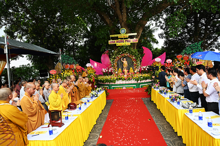 Hà Nội: BTS GHPGVN quận Tây Hồ tổ chức lễ  Phật đản PL.2566 – DL. 2022