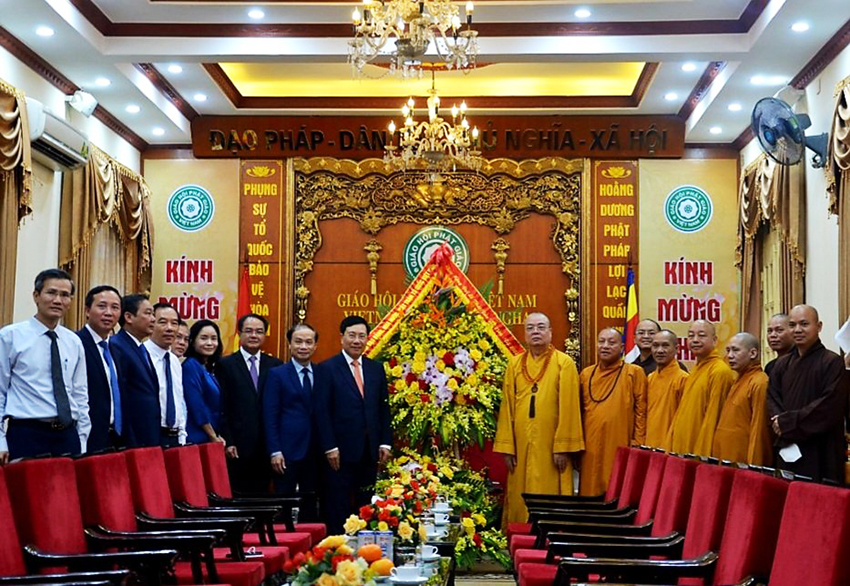 Hà Nội: Lãnh đạo Đảng, Nhà nước thăm, chúc mừng Trung ương Giáo hội Phật giáo Việt Nam Nhân dịp Đại lễ Phật đản Phật lịch 2566-Dương lịch 2022