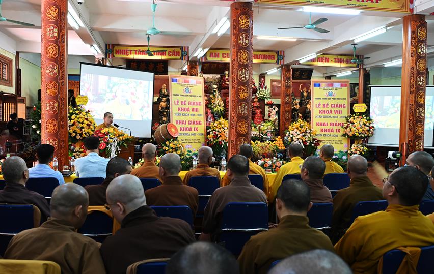 Hà Nội: Sáng 22-6-2022, Trường Trung cấp Phật học Hà Nội tổ chức lễ bế giảng khóa VIII năm học 2018-2022 và khai giảng khóa IX ( 2022 – 2026)