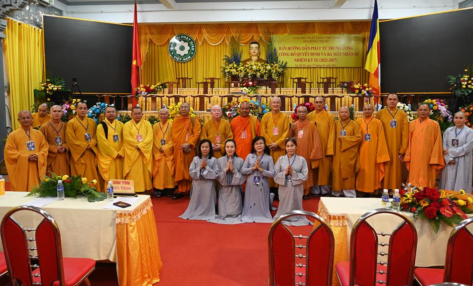 Phân ban Cư sĩ Phật tử họp bàn phương hướng hoạt đông năm 2023