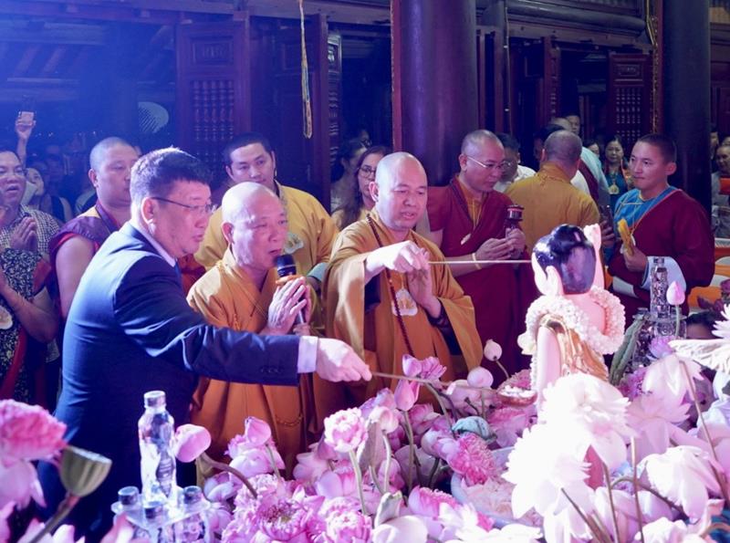Hà Nội: Đại lễ Phật đản tại chùa Trấn Quốc PL.2567-DL.2023