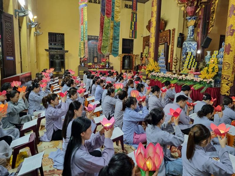 Câu lạc bộ thanh thiếu niên Phật tử Quán Sứ tổ chức lễ Vu lan Báo hiếu PL.2567 – DL.2023