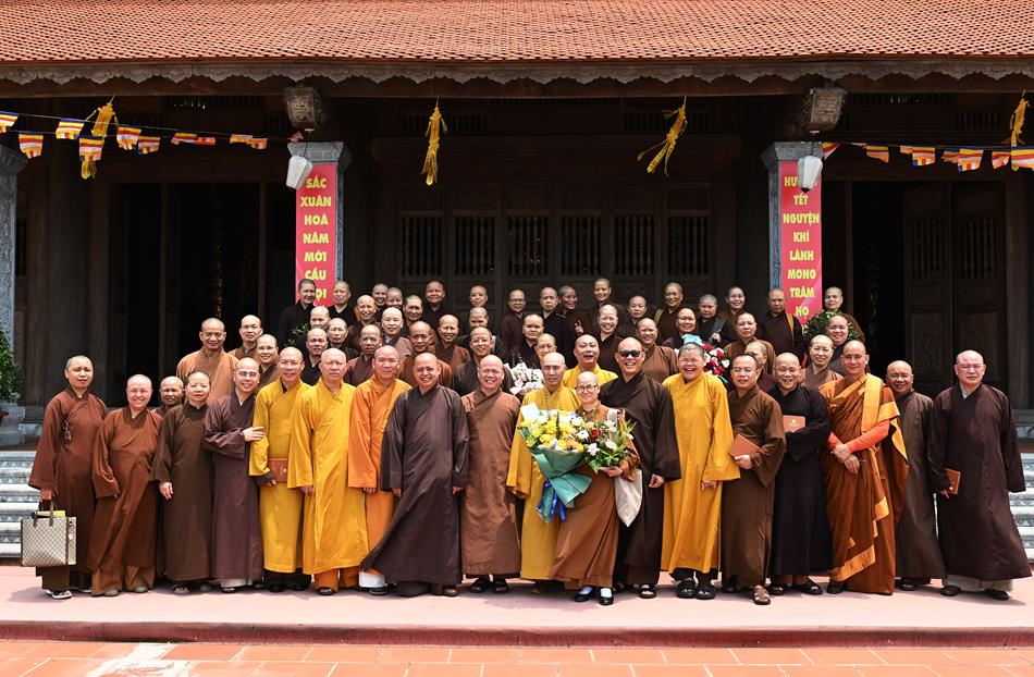 Bắc Ninh: Lớp cựu Tăng Ni sinh khóa III Học viện Phật giáo Việt Nam tại Hà Nội tổ chức gặp mặt nhân kỷ niệm 22 năm ra trường