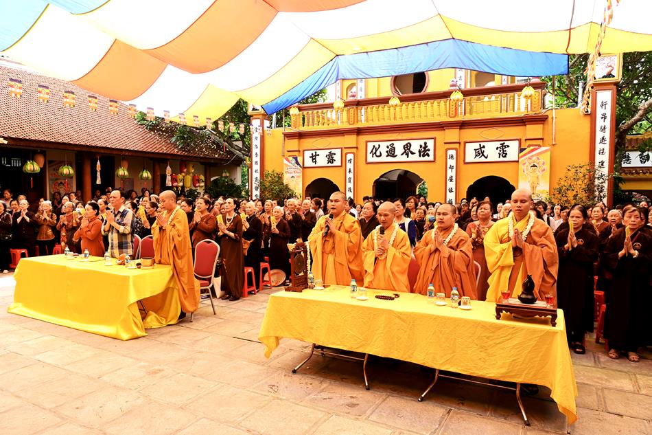 Hà Nội: Chùa Duệ Tú cử hành nghi lễ Phật Đản truyền thống PL.2568
