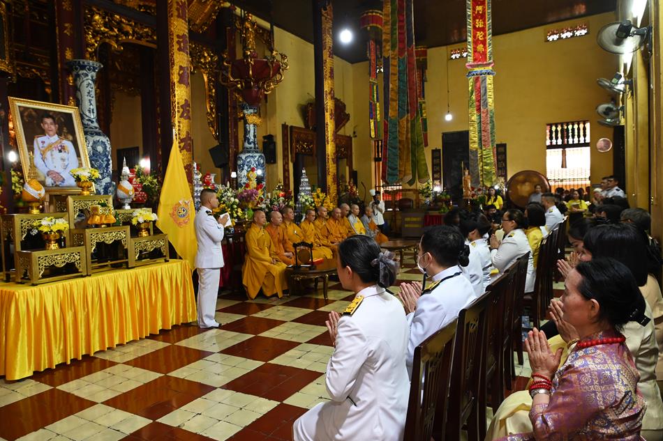 Hà Nội: Đại sứ quán Thái Lan lễ Phật cầu an tại chùa Quán Sứ.