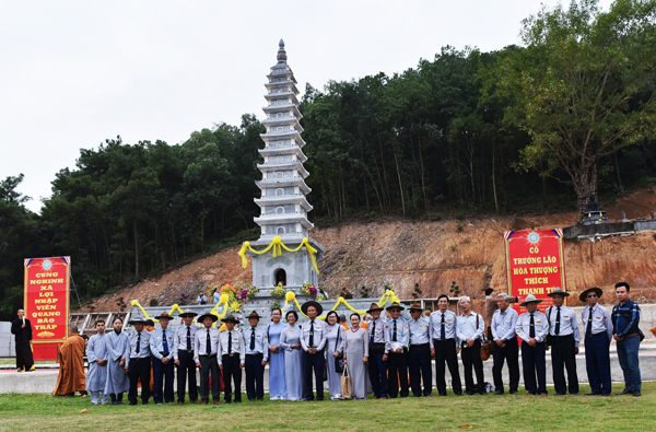 Đoàn Phân ban Gia đình Phật tử Việt Nam thăm viếng tổ đình, tự viện phía Bắc.