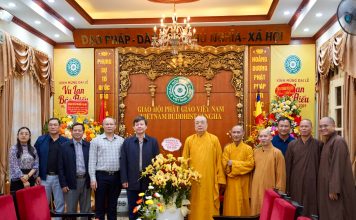 Lãnh đạo Bộ Công An và Công An Tp Hà Nội chúc mừng 44 năm ngày thành lập Giáo hội Phật giáo Việt Nam