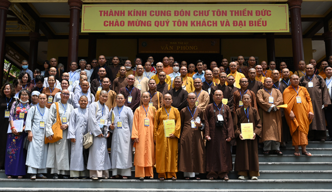 TP. Huế: Bế mạc khóa bồi dưỡng nghiệp vụ thông tin truyền thông Phật giáo thời đại 4.0